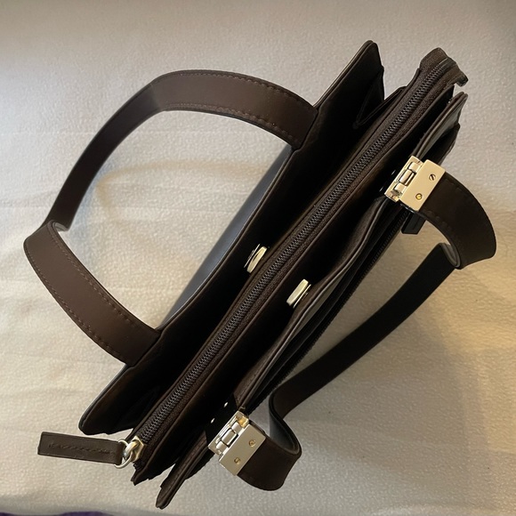 Liz Claiborne purse - Picture 4 of 12